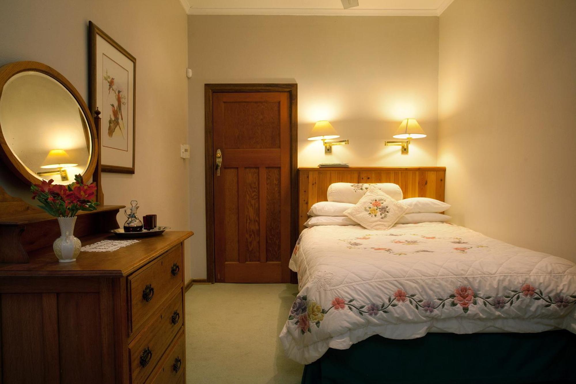 Lupus Den Country House B&B Sunland Ngoại thất bức ảnh