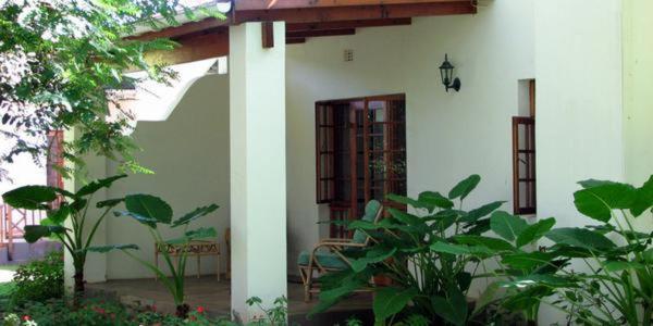 Lupus Den Country House B&B Sunland Ngoại thất bức ảnh