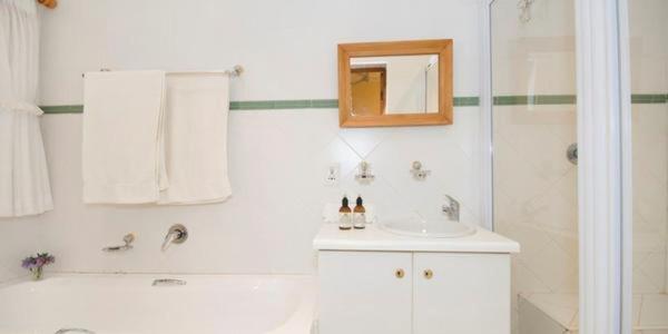 Lupus Den Country House B&B Sunland Ngoại thất bức ảnh