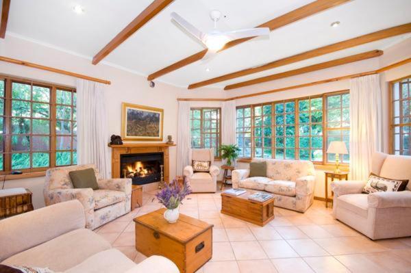 Lupus Den Country House B&B Sunland Ngoại thất bức ảnh